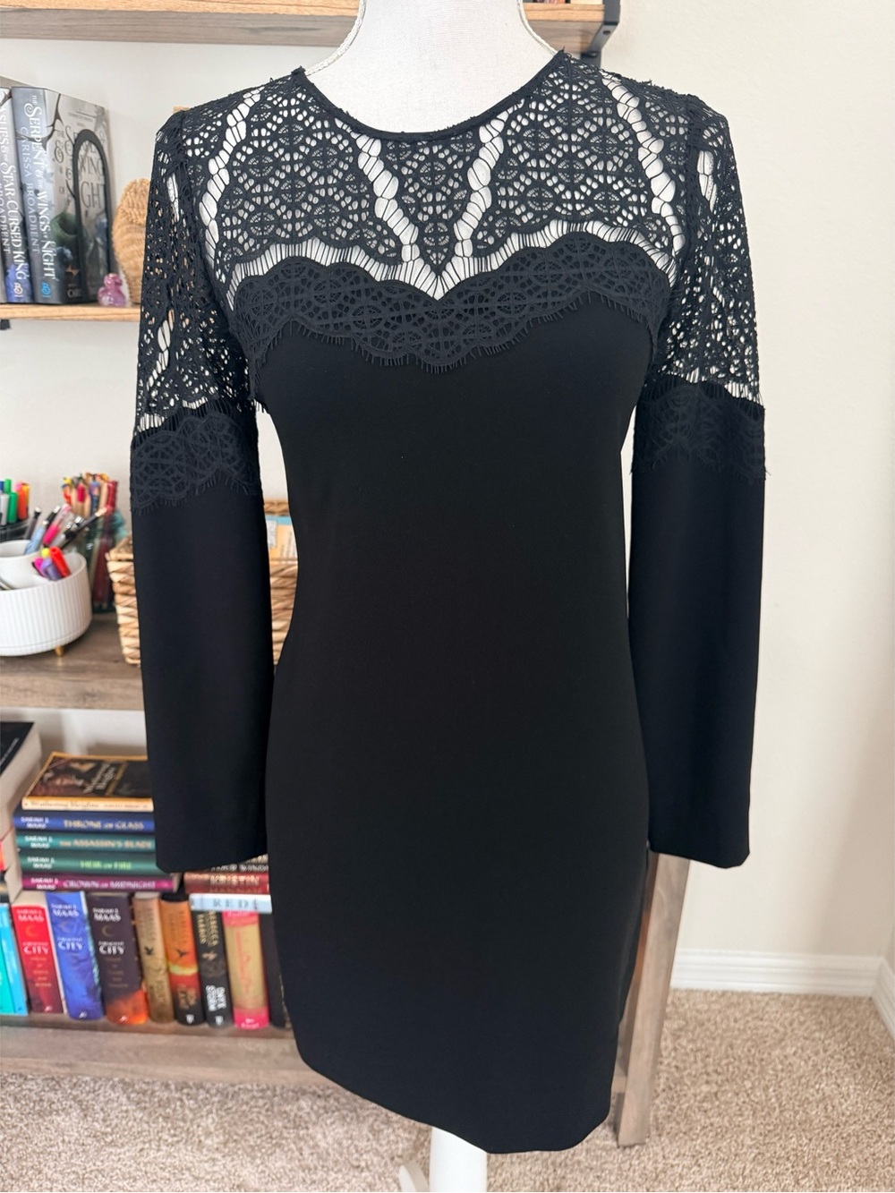 Diane Von Furstenberg Sheath Black Lace Long Sleeve Dress